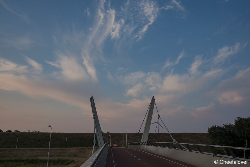 _DSC0024.JPG - Zonsondergang aan het Wilhelminakanaa