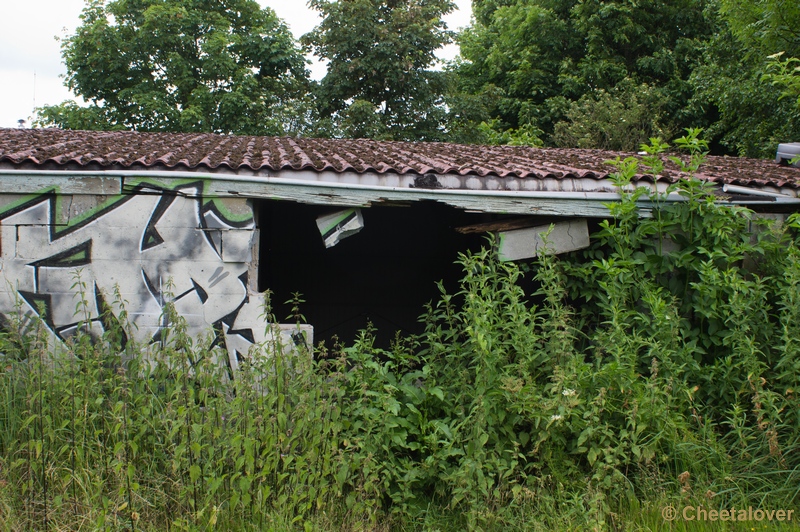 DSC08111.JPG - Plaatsje Doel in België