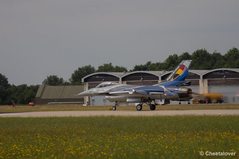 _DSC1771.JPG - Luchtmachtdagen Gilze en Rijen 2014Matrix 75, Belgian Airforce