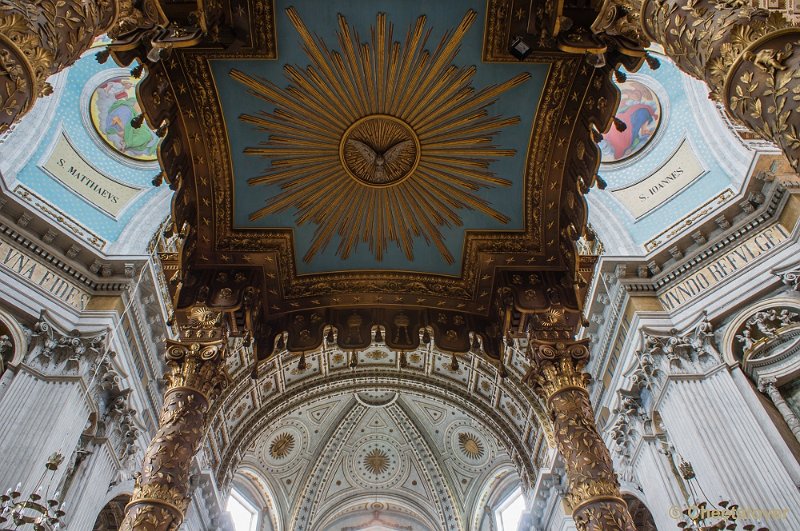 _DSC3805.JPG - Basiliek Oudenbosch