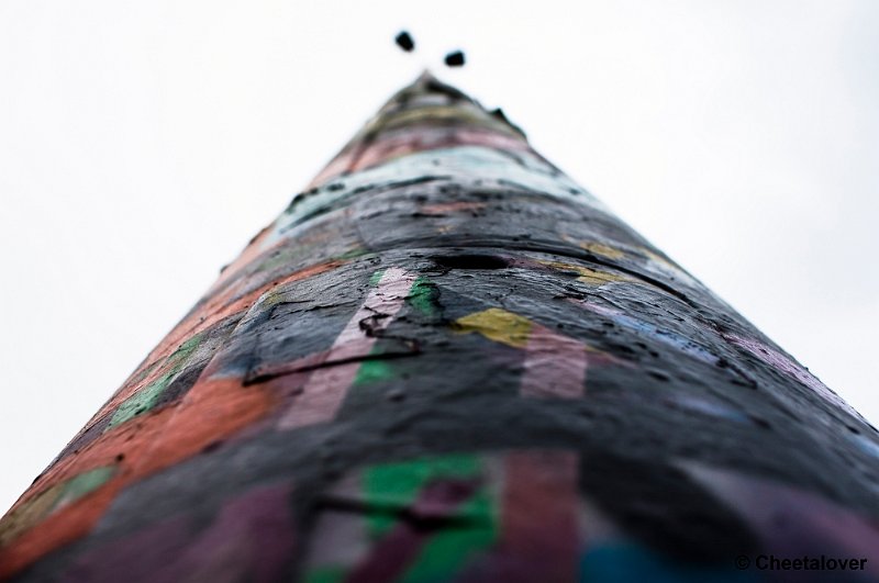 _DSC3675.JPG - De Berenkuil in Eindhoven, look up